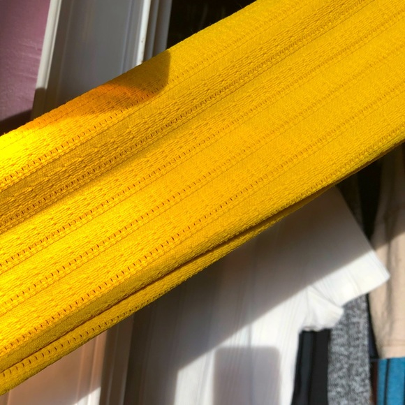 ANTHROPOLOGIE  LONG SLEEVE - Picture 2 of 3